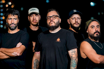 Montese une força bruta e lirismo existencial em 'Nada, Para Ser Tudo' - (crédito: Caio Veloso) Montese une força bruta e lirismo existencial em 'Nada, Para Ser Tudo' - (crédito: Caio Veloso)