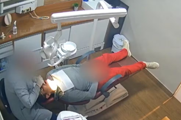 Câmeras de segurança mostram momento em que dentista é importunada -  (crédito: Reprodução/Redes Sociais)