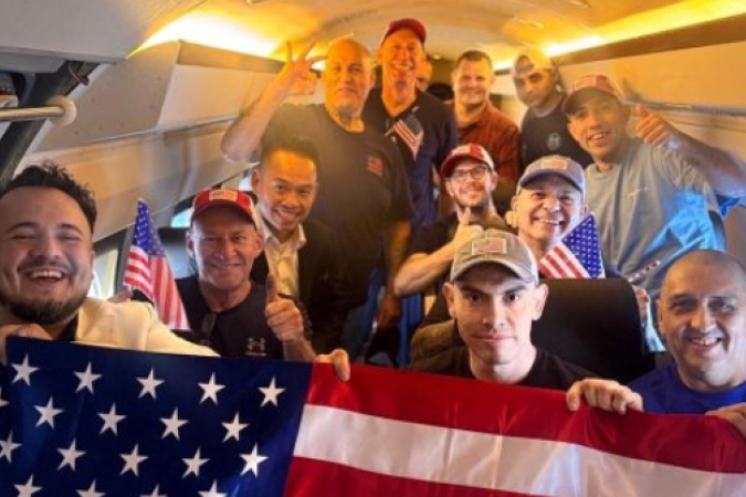 Um dos migrantes que chegaram à Venezuela vindos de El Salvador. - (crédito: Getty Images) Um dos migrantes que chegaram à Venezuela vindos de El Salvador. - (crédito: Getty Images)