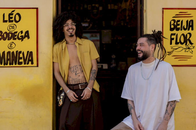 Léo da Bodega e Maneva se unem na inédita 'Beija-Flor' - (crédito: Hugo Muniz) Léo da Bodega e Maneva se unem na inédita 'Beija-Flor' - (crédito: Hugo Muniz)