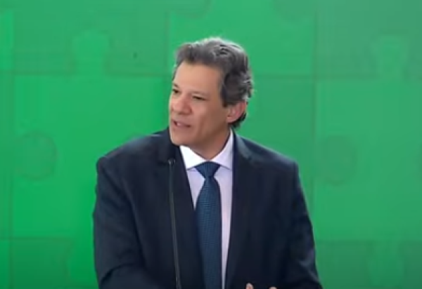 Reprodução Youtube 