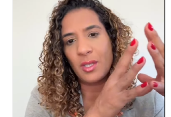 Reprodução Instagram @aniellefranco