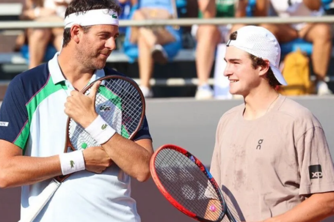 Ele e o argentino vão fazer o segundo jogo do evento. Não há horário confirmado ainda, mas deve acontecer no início da noite, pelo horário local, de Nova York -  (crédito: Divulgação/Fotojump/Rio Open)