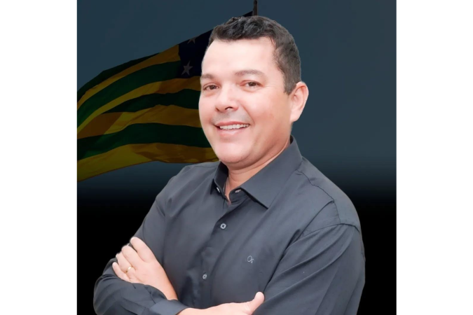 Delegado era titular de delegacia de Luziânia -  (crédito: Redes sociais)