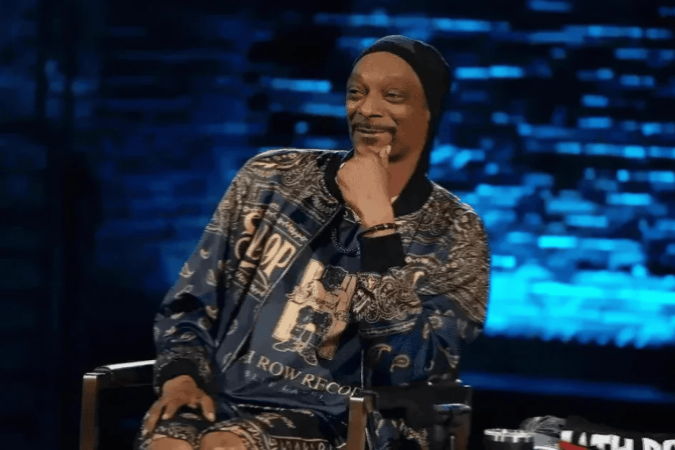 Snoop Dogg critica cena com casal lésbico em filme infantil da Pixar -  (crédito: TMJBrazil)