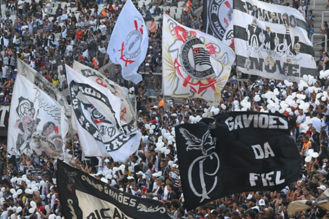 Torcida do Timão está em festa nesta segunda-feira - (crédito: Foto: Divulgação / Corinthians) Torcida do Timão está em festa nesta segunda-feira - (crédito: Foto: Divulgação / Corinthians)