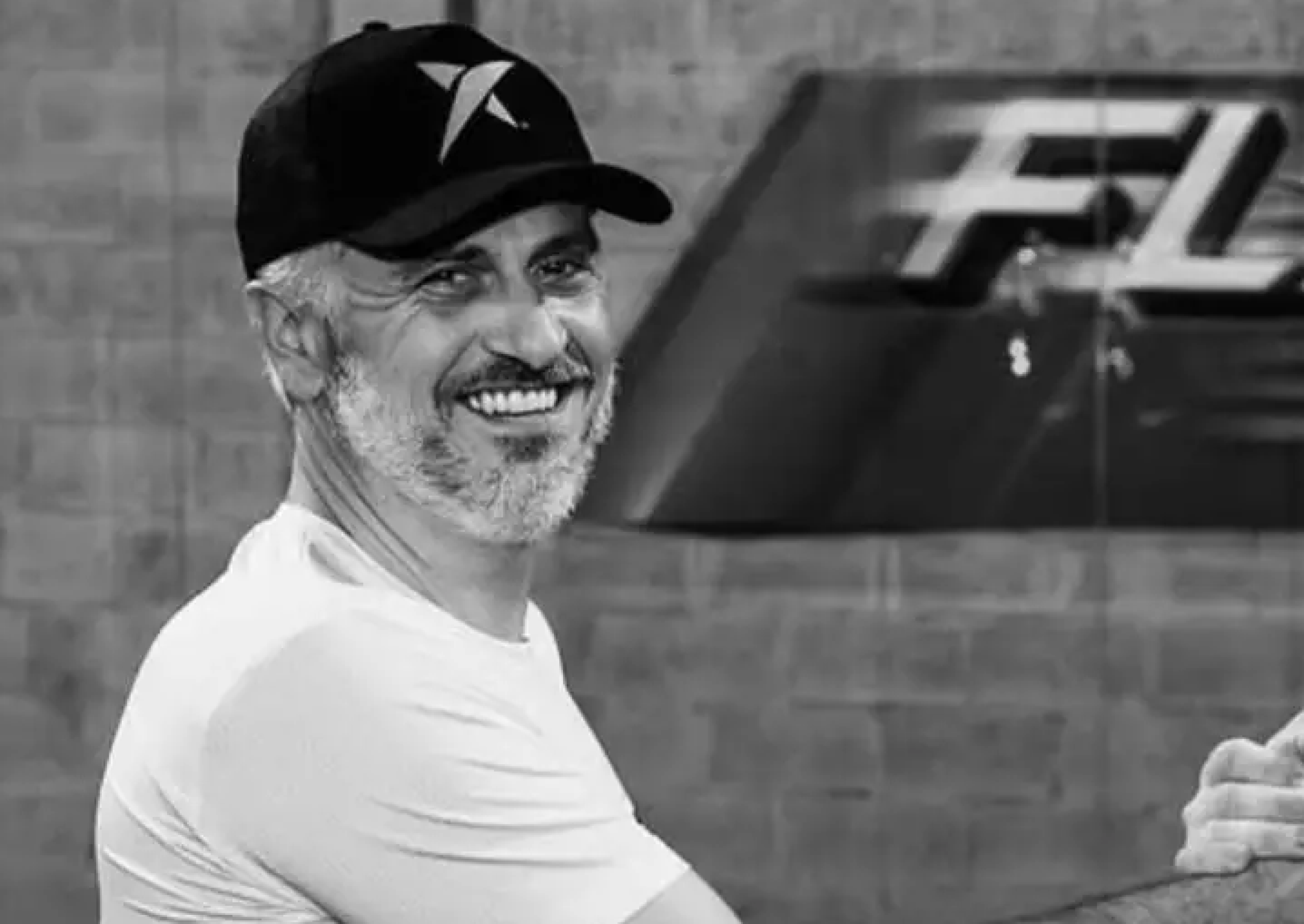 Empresário morre em acidente com Porsche comprado duas horas antes 