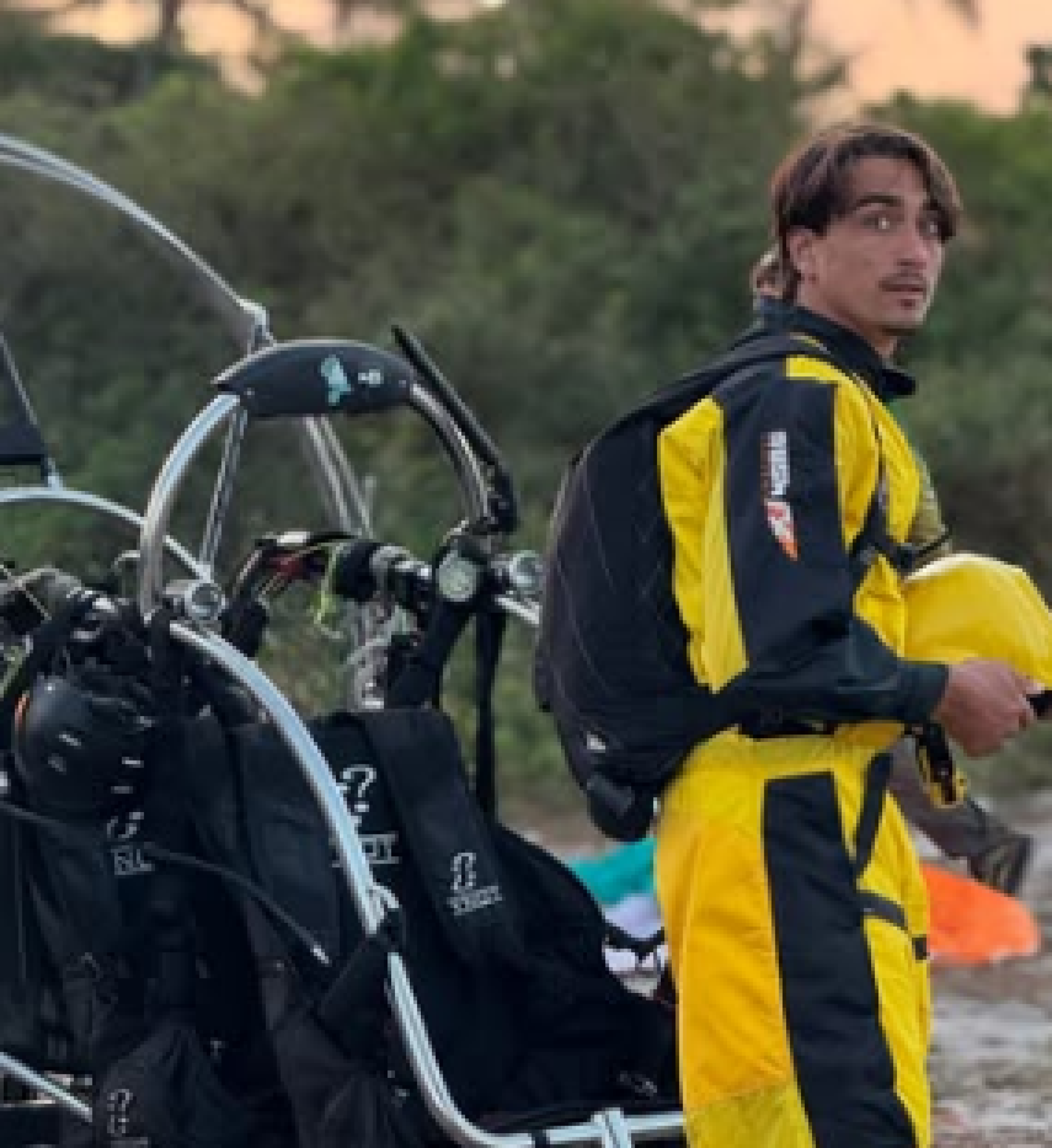 Empresário e influenciador morreu após saltar de paraquedas no último domingo, no RJ 