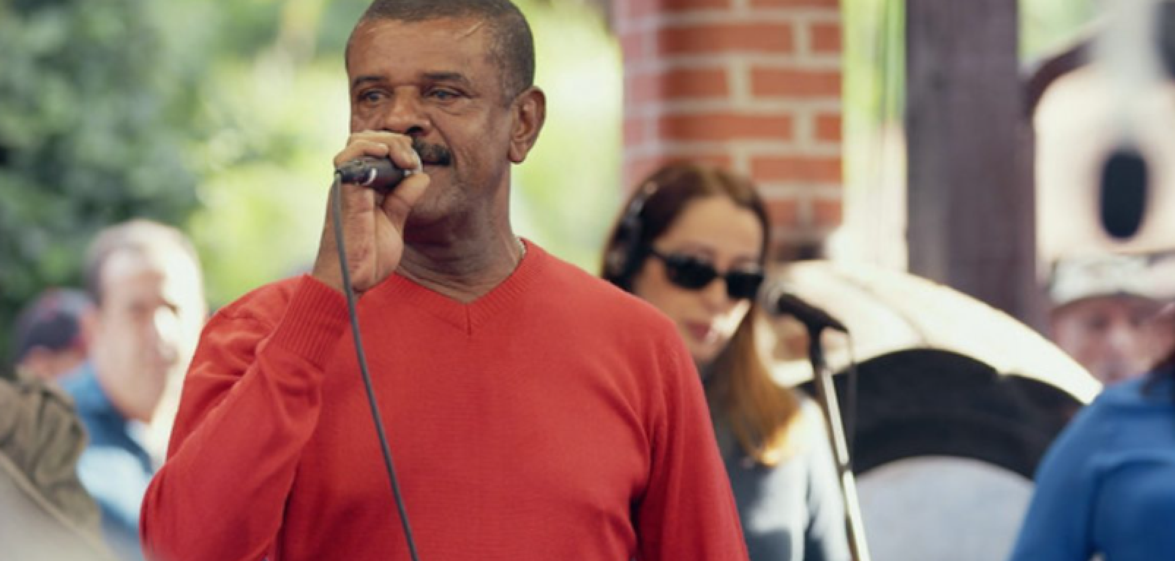 Morre Marquinho PQD, sambista e parceiro de Arlindo Cruz, aos 66 anos