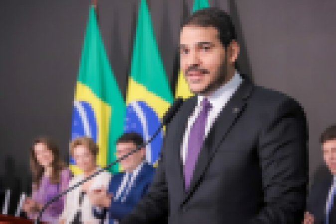 Bruno Dantas, Rodrigo Pacheco e Jorge Messias estão cotados para vaga no STF - (crédito: Agência Brasil) Bruno Dantas, Rodrigo Pacheco e Jorge Messias estão cotados para vaga no STF - (crédito: Agência Brasil)