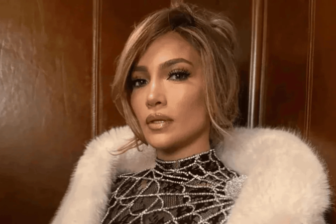 Jennifer Lopez revela segredo para seguir em frente após o fim de um amor -  (crédito: TMJBrazil)