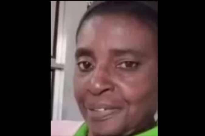 Morador de imóvel onde corpo da idosa foi encontrado foi linchado por populares e está internado em estado grave - (crédito: Divulgação) Morador de imóvel onde corpo da idosa foi encontrado foi linchado por populares e está internado em estado grave - (crédito: Divulgação)