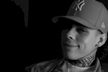 MC PH lança a inédita 'Vivendo no Topo', produzida pelo trio Los Brasileros - (crédito: Divulgação) MC PH lança a inédita 'Vivendo no Topo', produzida pelo trio Los Brasileros - (crédito: Divulgação)