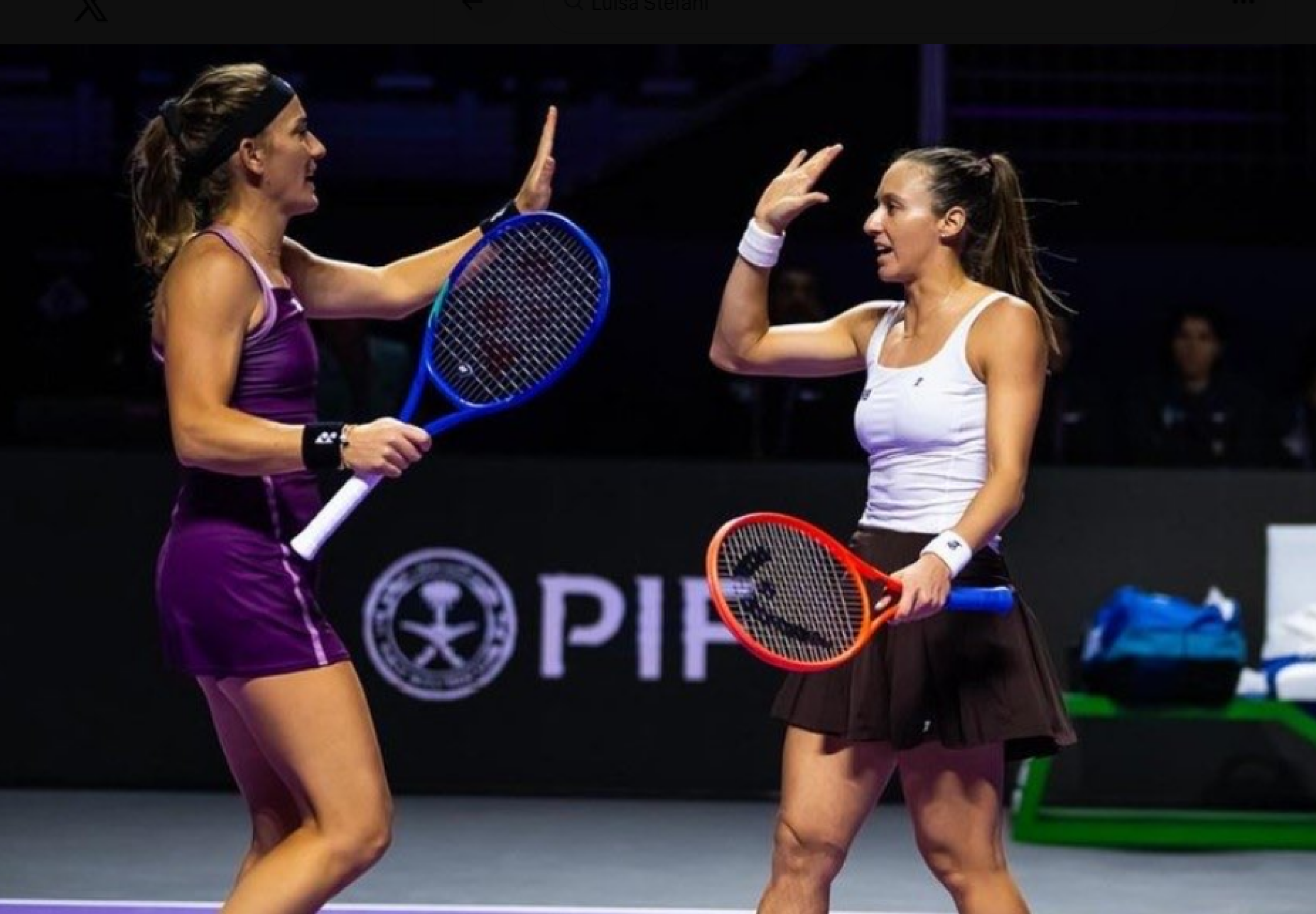 Luisa Stefani faz história e se torna 1ª brasileira em semifinal do WTA Finals