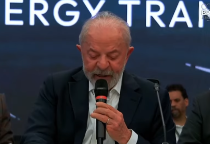 Lula destacou a importância da volta do Brasil à Celac, dizendo que é hora de de 