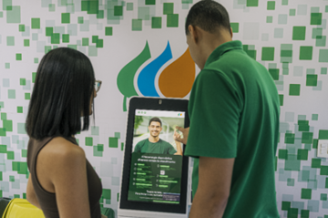 Atendimento Itinerante da Neoenergia participa do GDF Mais Perto do Cidadão e marca presença em mais 15 Regiões
- (crédito: Reprodução Neoenergia / ) Atendimento Itinerante da Neoenergia participa do GDF Mais Perto do Cidadão e marca presença em mais 15 Regiões
- (crédito: Reprodução Neoenergia / )