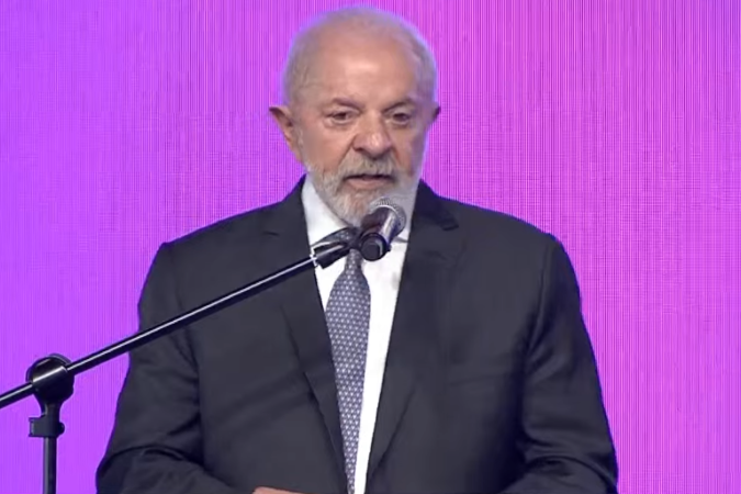 Lula ainda destacou ser o presidente que, segundo ele, mais investiu em educação e na criação de universidades -  (crédito: Reprodução/Youtube CanalGov)