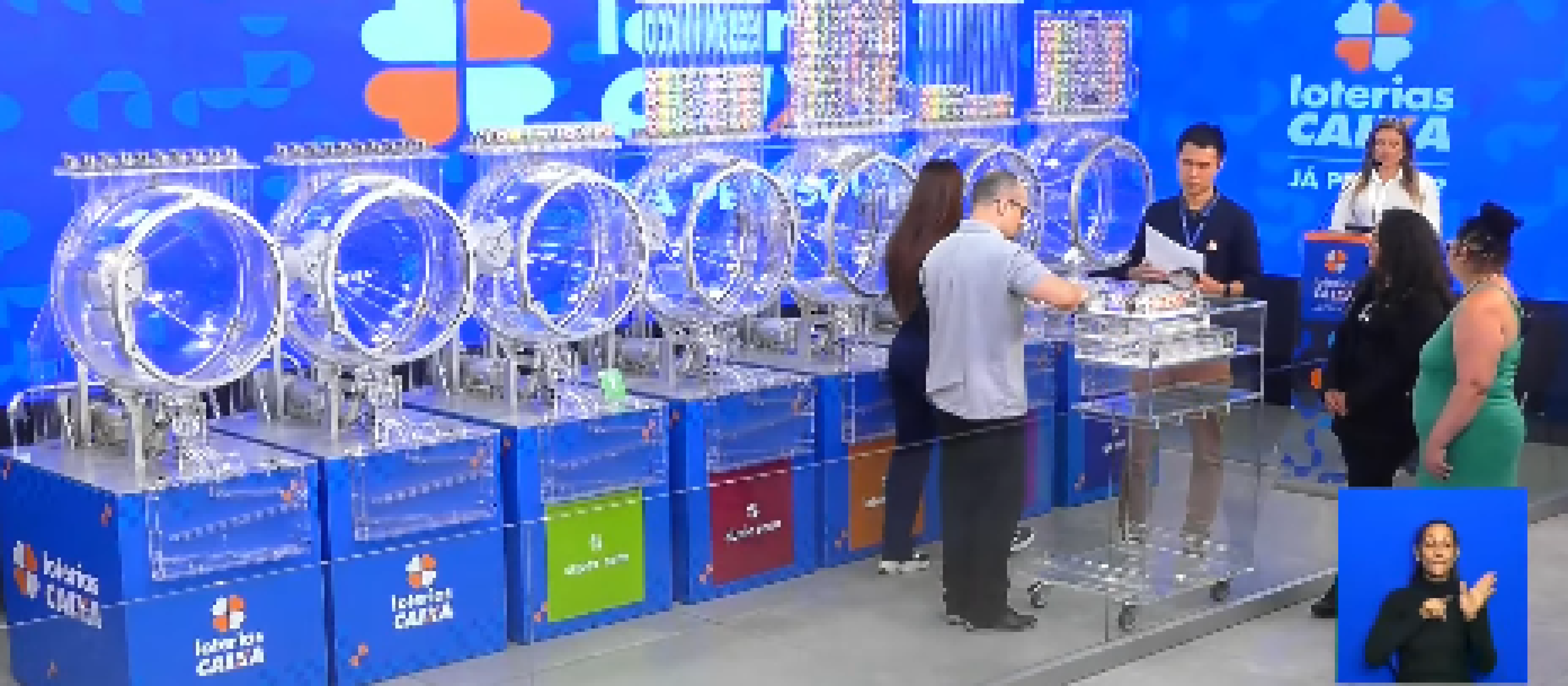 Quina, Lotofácil, Dupla-Sena, Super Sete e Lotomania: resultados desta segunda