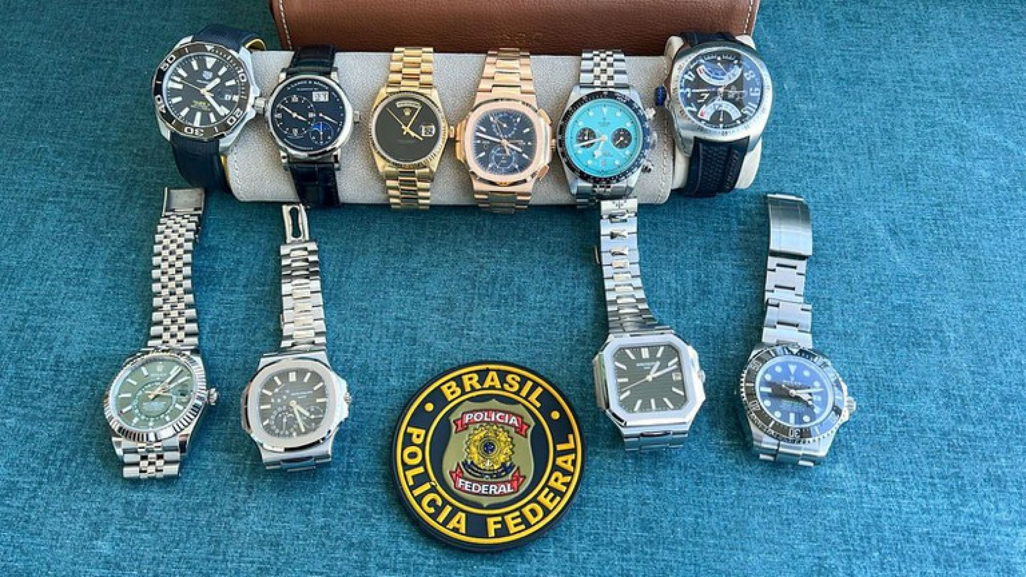 Relógios apreendidos na operação