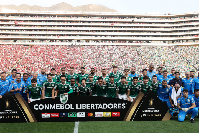 Palmeiras evita torcida e imprensa em retorno melancólico de Lima e encontra CT vazio