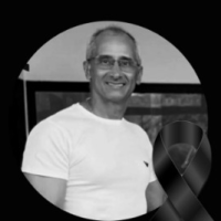 Ronald acabou atingido no tórax por uma barra de supino que escapou das mãos durante o treino -  (crédito: Reprodução/Instagram/@palaciodosbonecos)