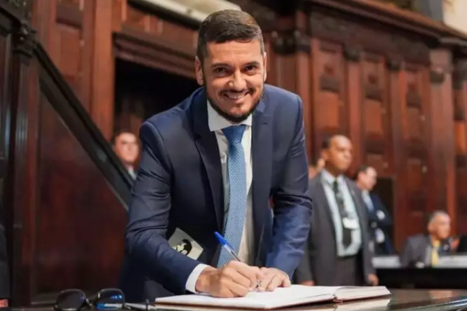 Polícia Federal prende presidente da Assembleia Legislativa do RJ