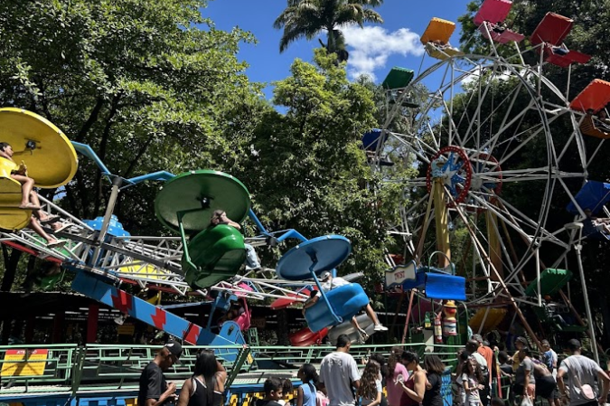 Staycation: a tendência que ensina o morador a ser turista na própria cidade - (crédito: Uai Turismo) Staycation: a tendência que ensina o morador a ser turista na própria cidade - (crédito: Uai Turismo)