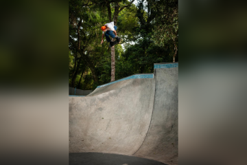 Adriano é atleta de skate nas categorias Bowl/Park e Megarampa -  (crédito: arquivo pessoal)