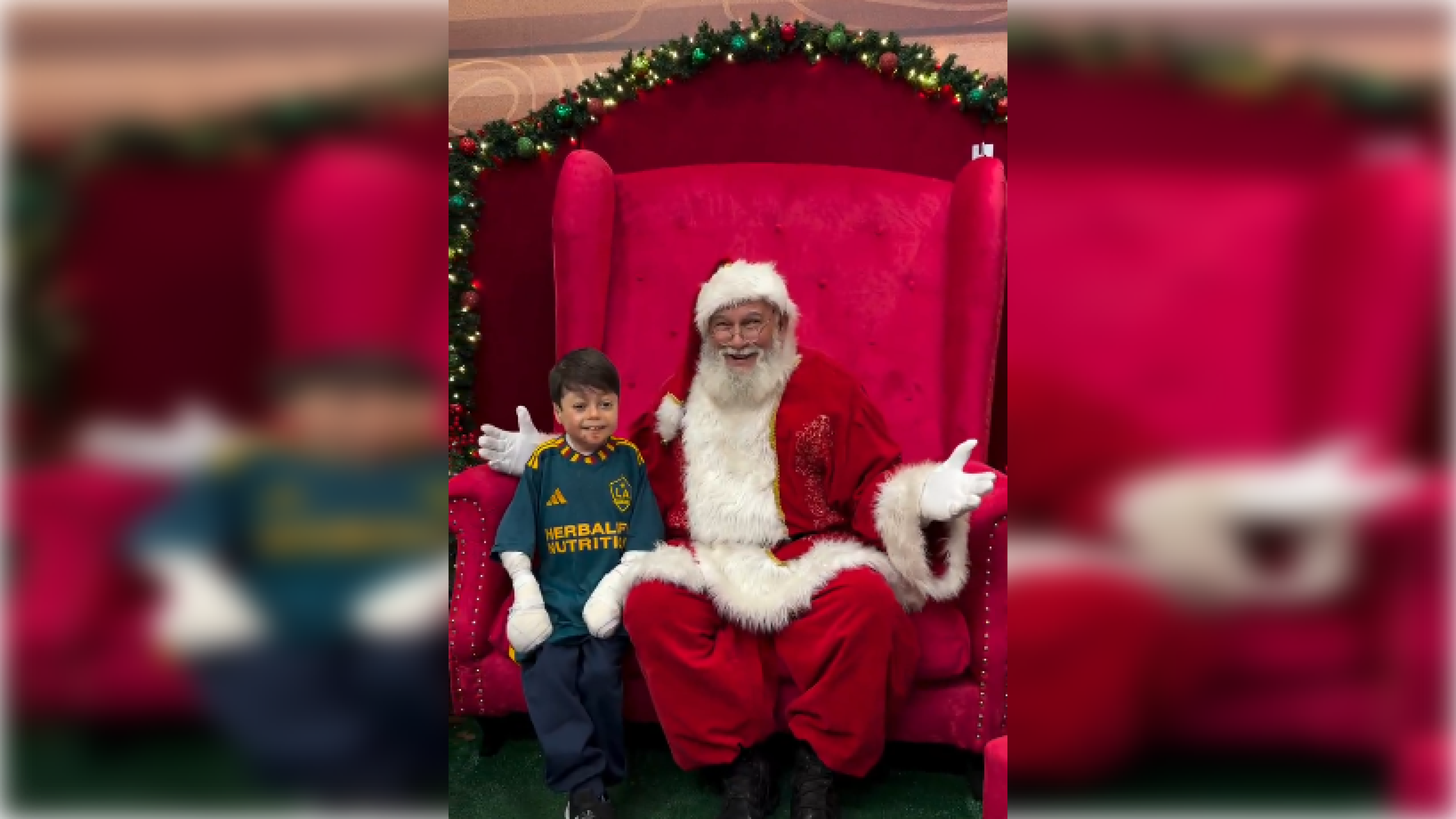 Menino Gui: torcedor mirim do Vasco faz pedido a Papai Noel; veja qual