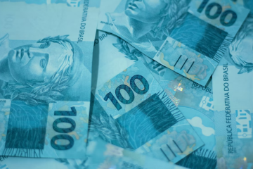 Mais do que anotar despesas, o planejamento financeiro define a relação do cidadão com o sistema bancário - 