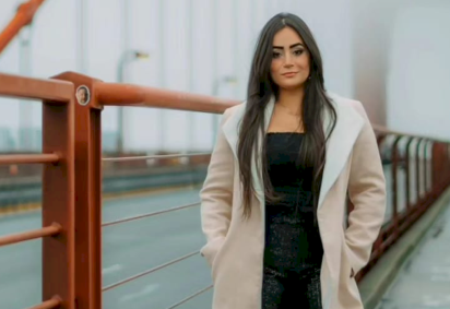 Jessik: trajetória da artista é marcada por música, literatura e ação social -  (crédito: TMJBrazil) -Jessik: trajetória da artista é marcada por música, literatura e ação social -  (crédito: TMJBrazil)