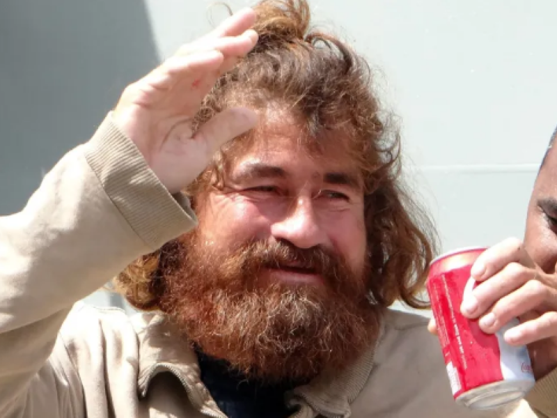 O pescador Jose Alvarenga, ao ser resgatado, em janeiro de 2014 -  (crédito: Hilary Hosia / AFP)