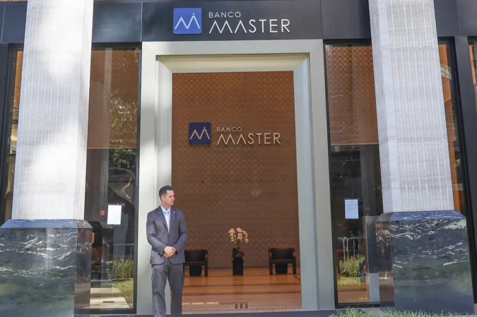 Operações bilionárias entre BRB e Master estão sendo investigadas - (crédito: Reuters) Operações bilionárias entre BRB e Master estão sendo investigadas - (crédito: Reuters)