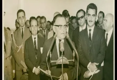 Através do AI-3, Castello Branco estendia aos cargos de governadores e prefeitos de capitais a eleição direta -  (crédito: Arquivo Público) -Através do AI-3, Castello Branco estendia aos cargos de governadores e prefeitos de capitais a eleição direta -  (crédito: Arquivo Público)