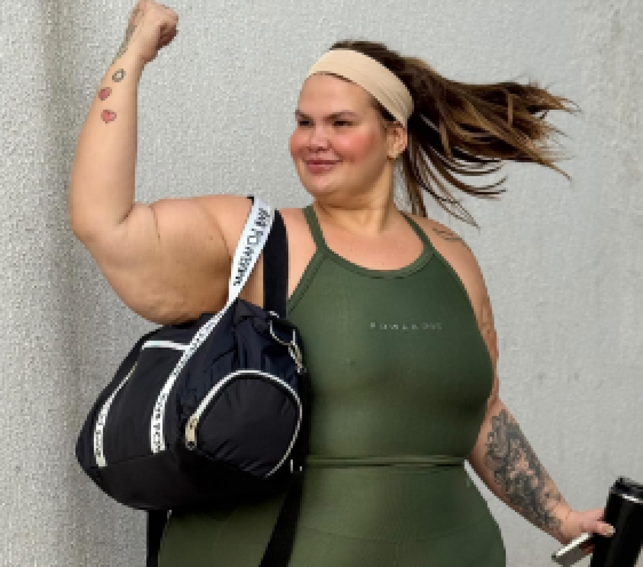 Thaís Carla surpreende seguidores com post após perder 85 kg