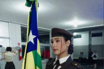 No perfil do escola no Instagram, foram publicadas homenagens à jovem, que era guarda-bandeira da turma -  (crédito: Reprodução Redes Sociais)