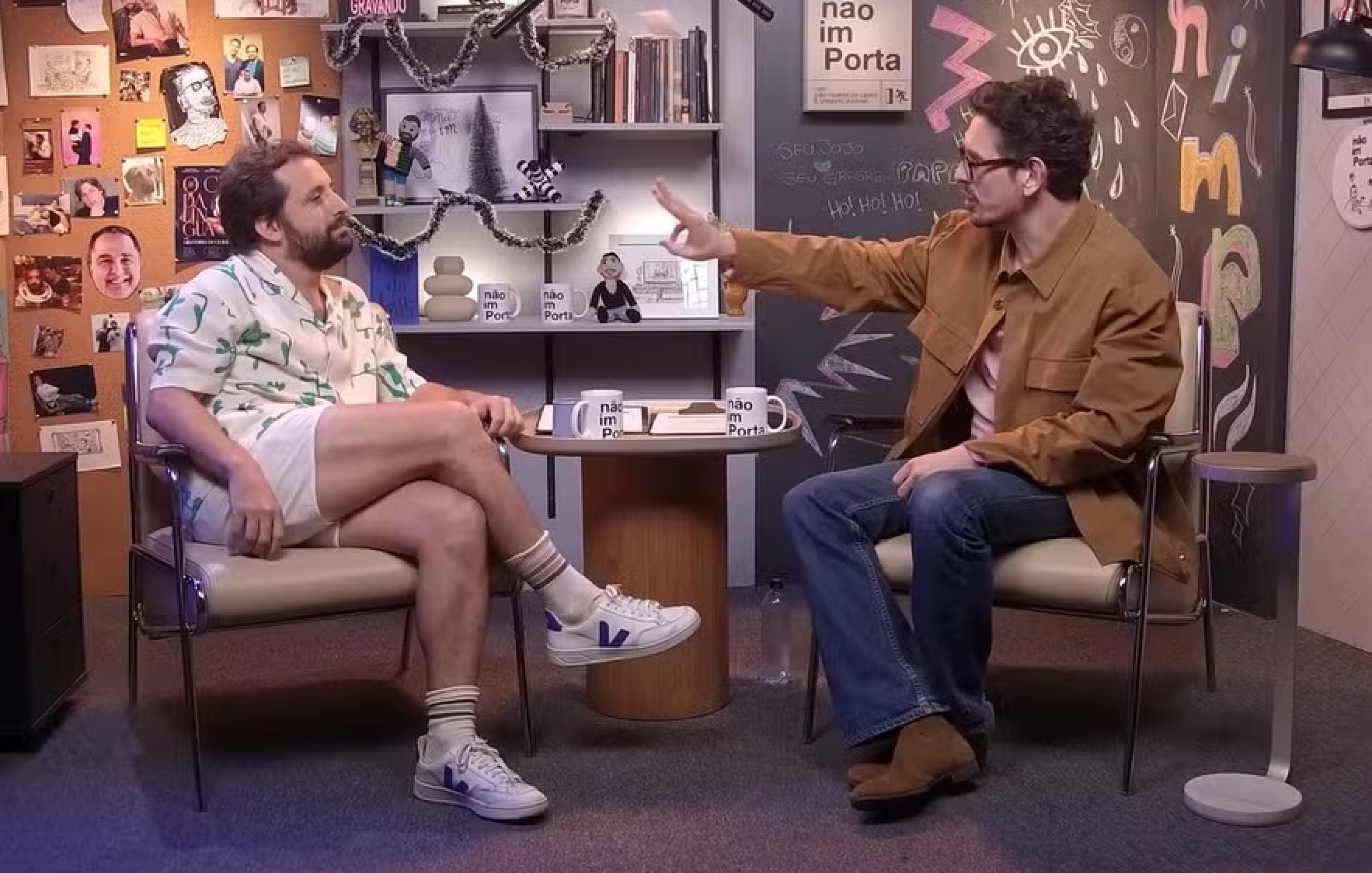 Gregorio Duvivier e João Vicente são processados pela rede Coco Bambu; entenda