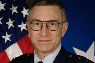 O major-general da reserva da força aérea norte-americano, William Neil McCasland está desaparecido desde 27 de fevereiro de 2026 -  (crédito: Reproduçaõ/ US Air Force)