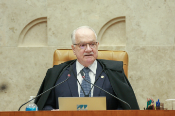 Edson Fachin disse que a resolução não cria benefícios e apenas organiza regras do STF -  (crédito: Bruno Moura / STF)