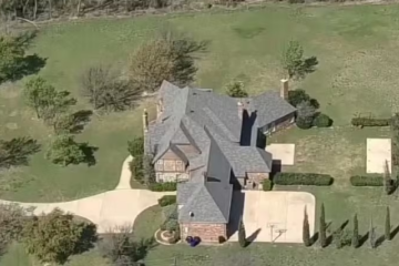 A mansão no Texas foi palco de uma festa para 800 pessoas - (crédito: Reprodução) A mansão no Texas foi palco de uma festa para 800 pessoas - (crédito: Reprodução)