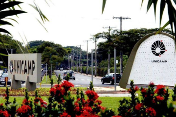 Faixada da frente da Universidade Estadual de Campinas (Unicamp) Soledad Palameta Miller -  (crédito: Reprodução / Google Maps)