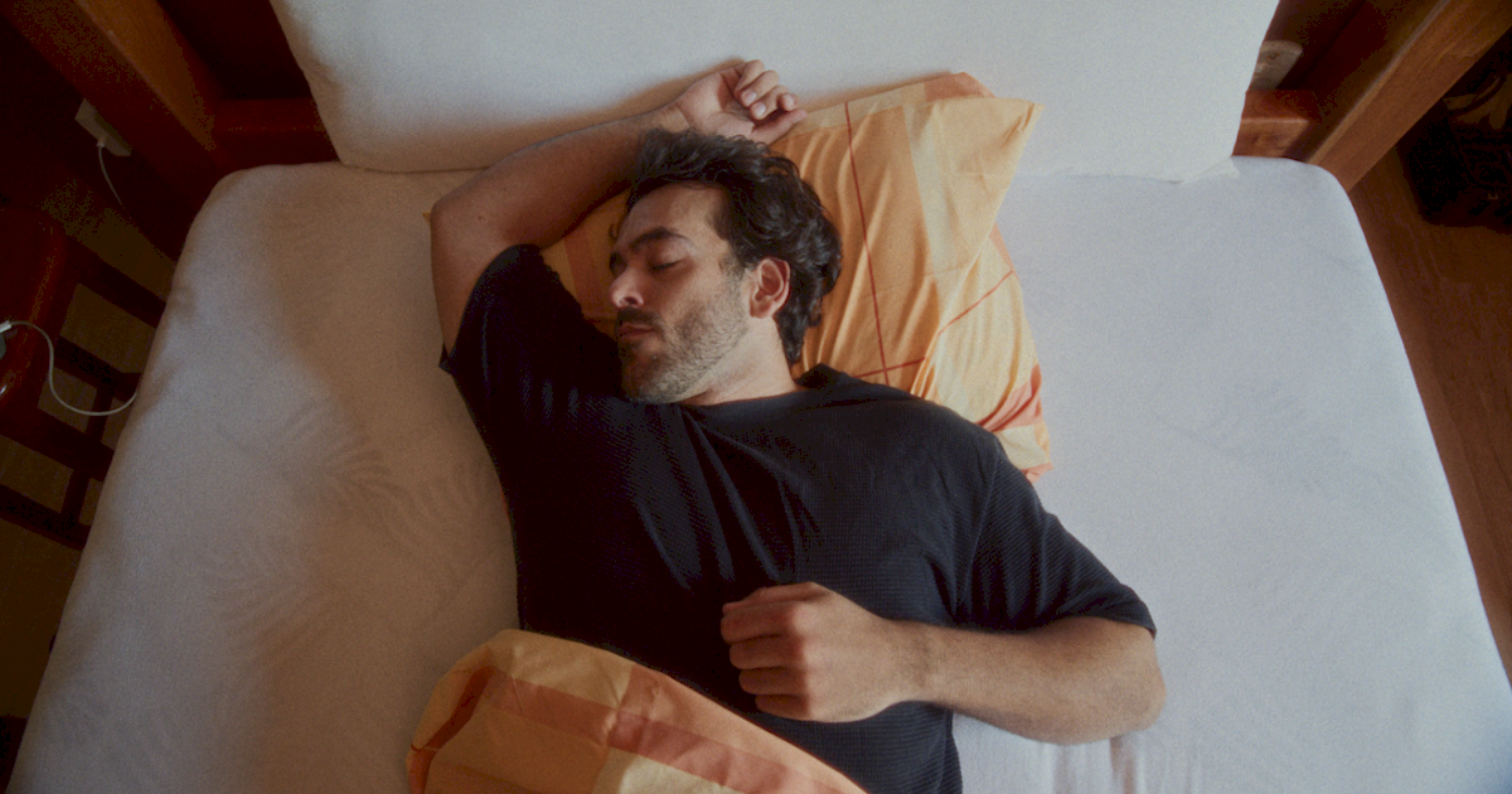 gusTTanu lança ‘Novo Dia’ e reflete sobre rotina automática após pausa na carreira