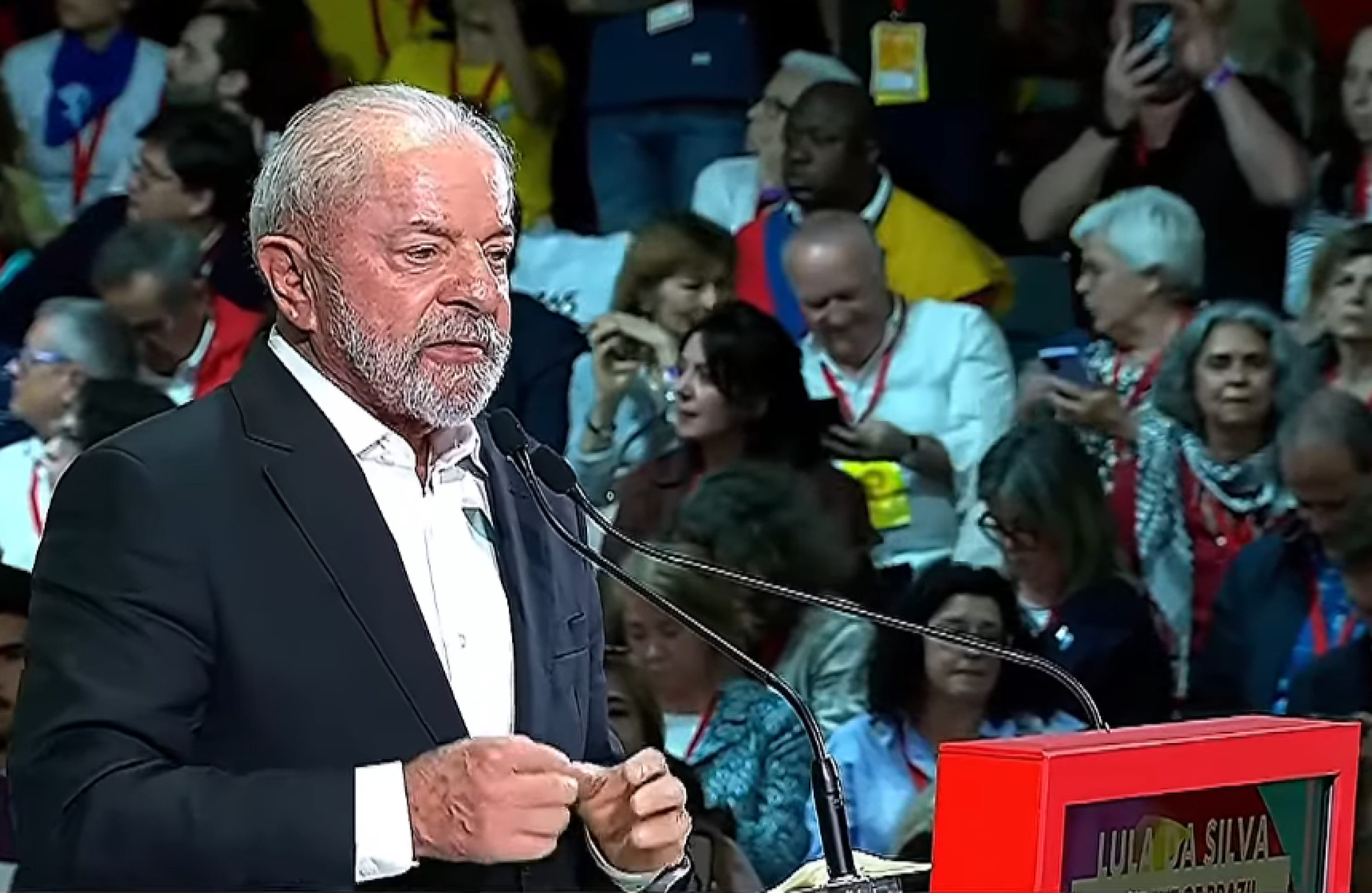 Lula diz que defesa da democracia e da liberdade o faz 'imune' à velhice