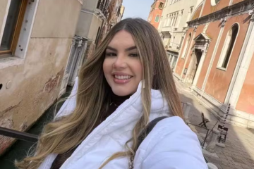 O corpo de Julia foi encontrado às 19h por vizinhas que entraram no apartamento. De acordo com o Promotor do caso, Osvaldo Zaracho, houve ferimentos no pescoço da vítima  -  (crédito: Reprodução: Redes Sociais)