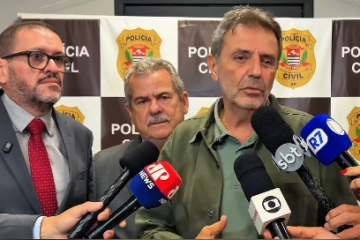 Nico Gonçalves esteve na entrevista coletiva da Polícia Civil na manhã deste domingo (3/5) -  (crédito: Reprodução/Instagram/@delegadonico)