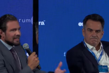 Daniel Vorcaro e Ciro Nogueira durante evento em 2024 -  (crédito: YouTube/Reprodução @Esfera Brasil)