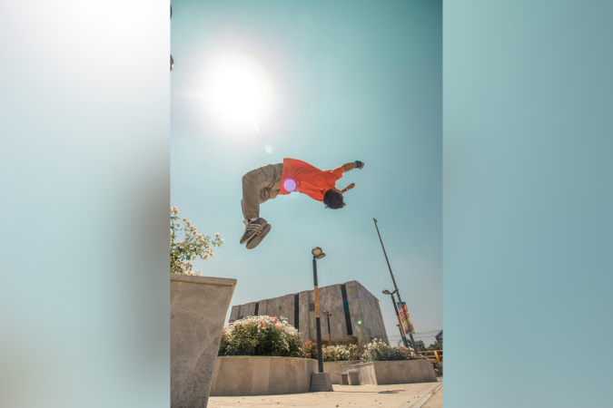 Mortal para trás, ou backflip - (crédito: MokaJou/Pexels) Mortal para trás, ou backflip - (crédito: MokaJou/Pexels)