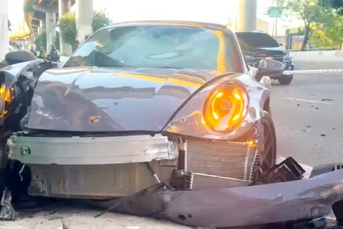 O fisiculturista e influenciador Fábio Giga, que colidiu com duas motos e dois carros na zona sul de São Paulo, no último sábado, dia 6, conduzia um Porsche 911, avaliado em cerca de R$ 1 milhão - (crédito: Reprodução) O fisiculturista e influenciador Fábio Giga, que colidiu com duas motos e dois carros na zona sul de São Paulo, no último sábado, dia 6, conduzia um Porsche 911, avaliado em cerca de R$ 1 milhão - (crédito: Reprodução)