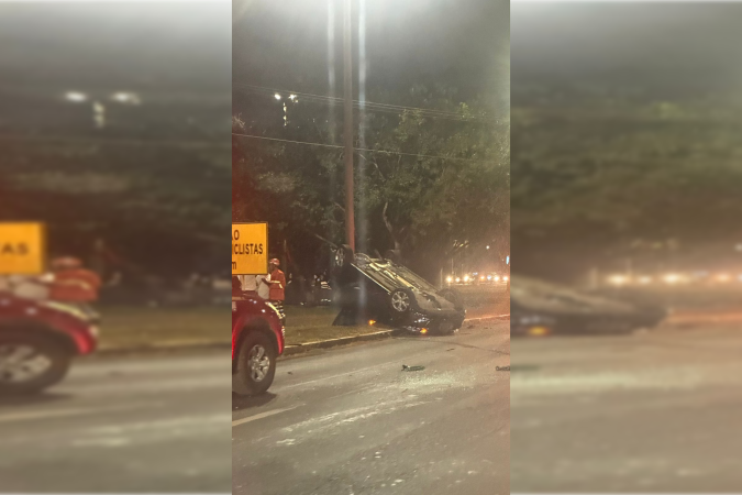Acidente ocorreu na noite desta terça-feira - (crédito: Material cedido ao Correio) Acidente ocorreu na noite desta terça-feira - (crédito: Material cedido ao Correio)