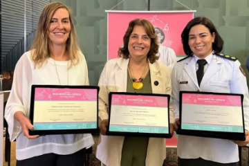 As agraciadas desta edição foram: a bióloga Tatiana Lobo Coelho de Sampaio (RJ), a geóloga e professora Márcia Abrahão Moura (DF), e a pesquisadora Mirlir Cunha (MG) -  (crédito: Reprodução/Instagram)